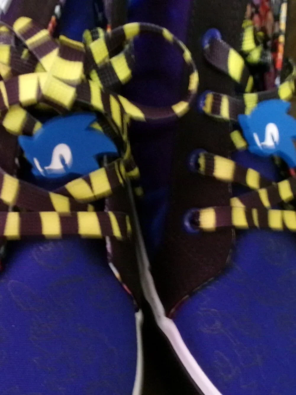NWT GroundUp Sega Sonic the Hedgehog Size 6 Big Boy Shoes